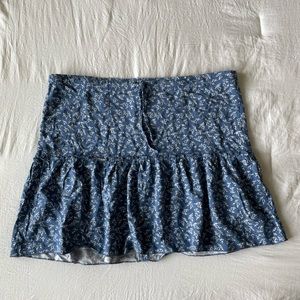 NWT Brandy Melville blue/ white floral adjustable skirt